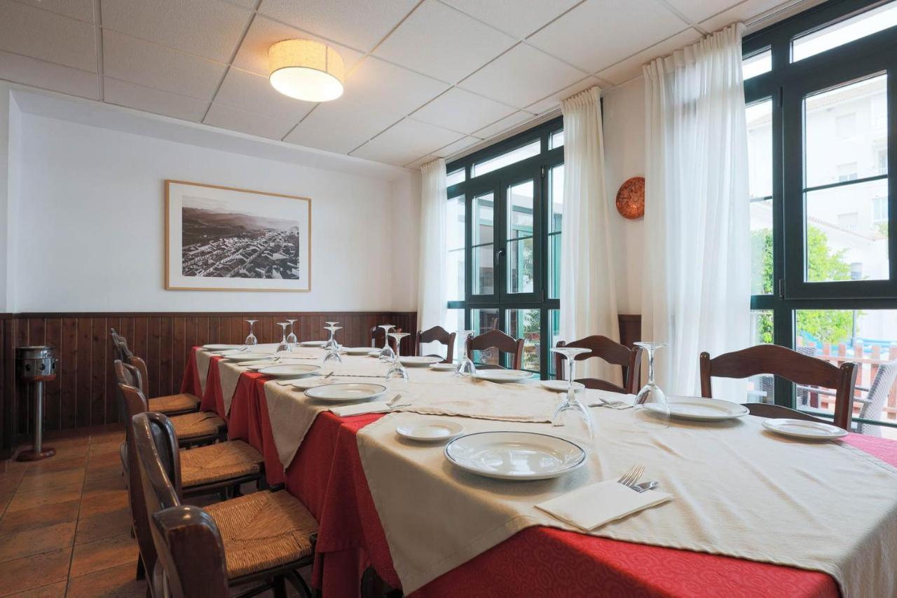 Hotel Tugasa Sierra Y Cal Ольвера Экстерьер фото