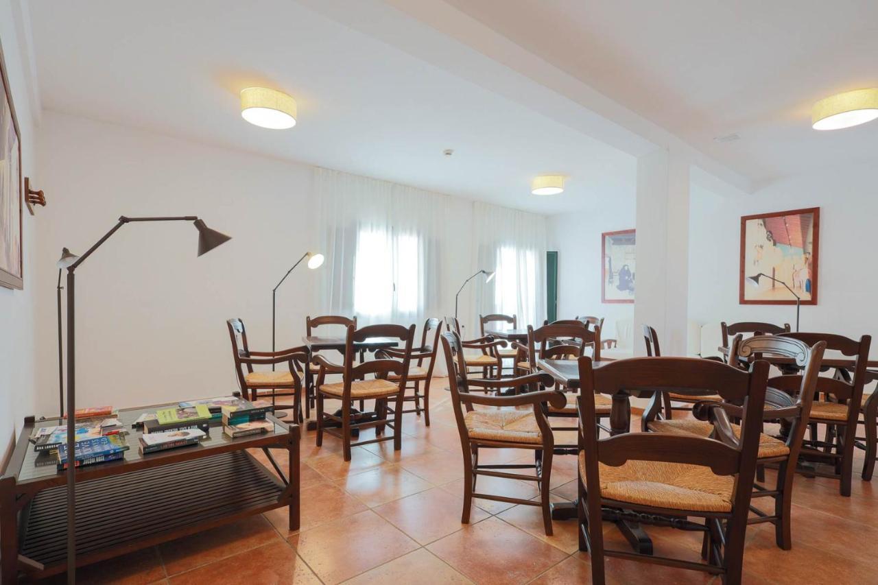 Hotel Tugasa Sierra Y Cal Ольвера Экстерьер фото